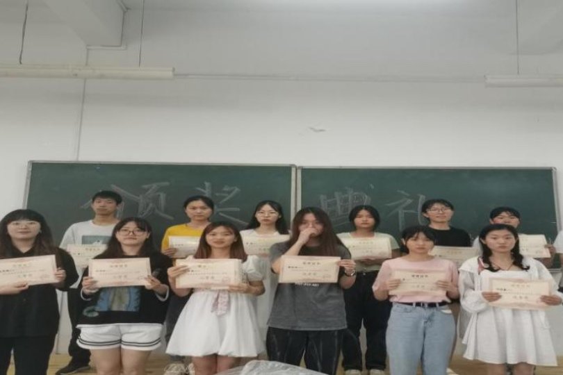 db859929efb5474ebf6d53ada6d529a6.jpg gaitubao_Fm7_pGcc3HKtTelEKEZo6bk21P4q.jpg