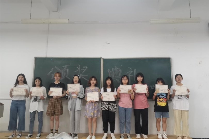 8e552b0c2ad34790820b418b5a7508b5.jpg gaitubao_FjT2Qo5jXicnlICvmlkF9ihhiXGg.jpg