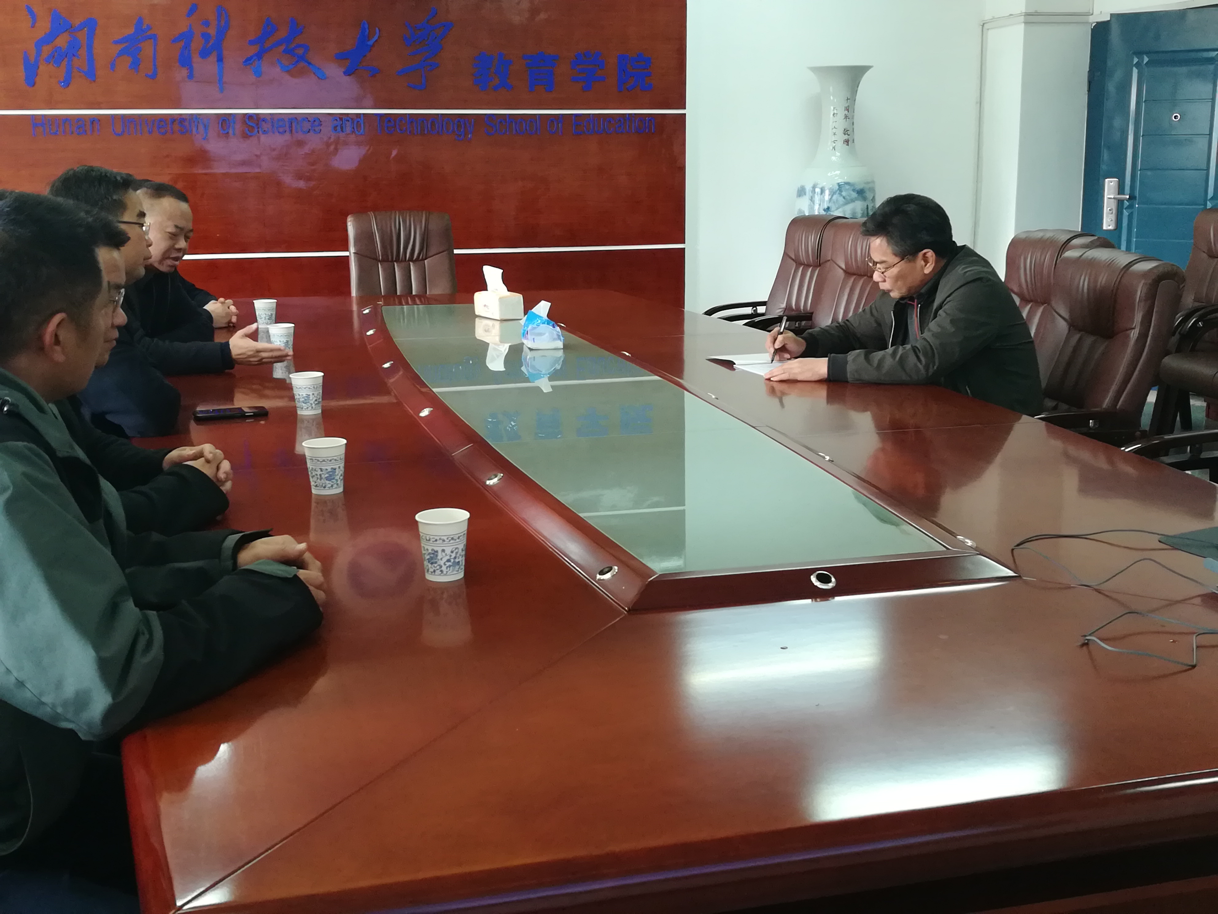 04dbabc223ed488ca07873ac17027348.jpg 04dbabc223ed488ca07873ac17027348.jpg