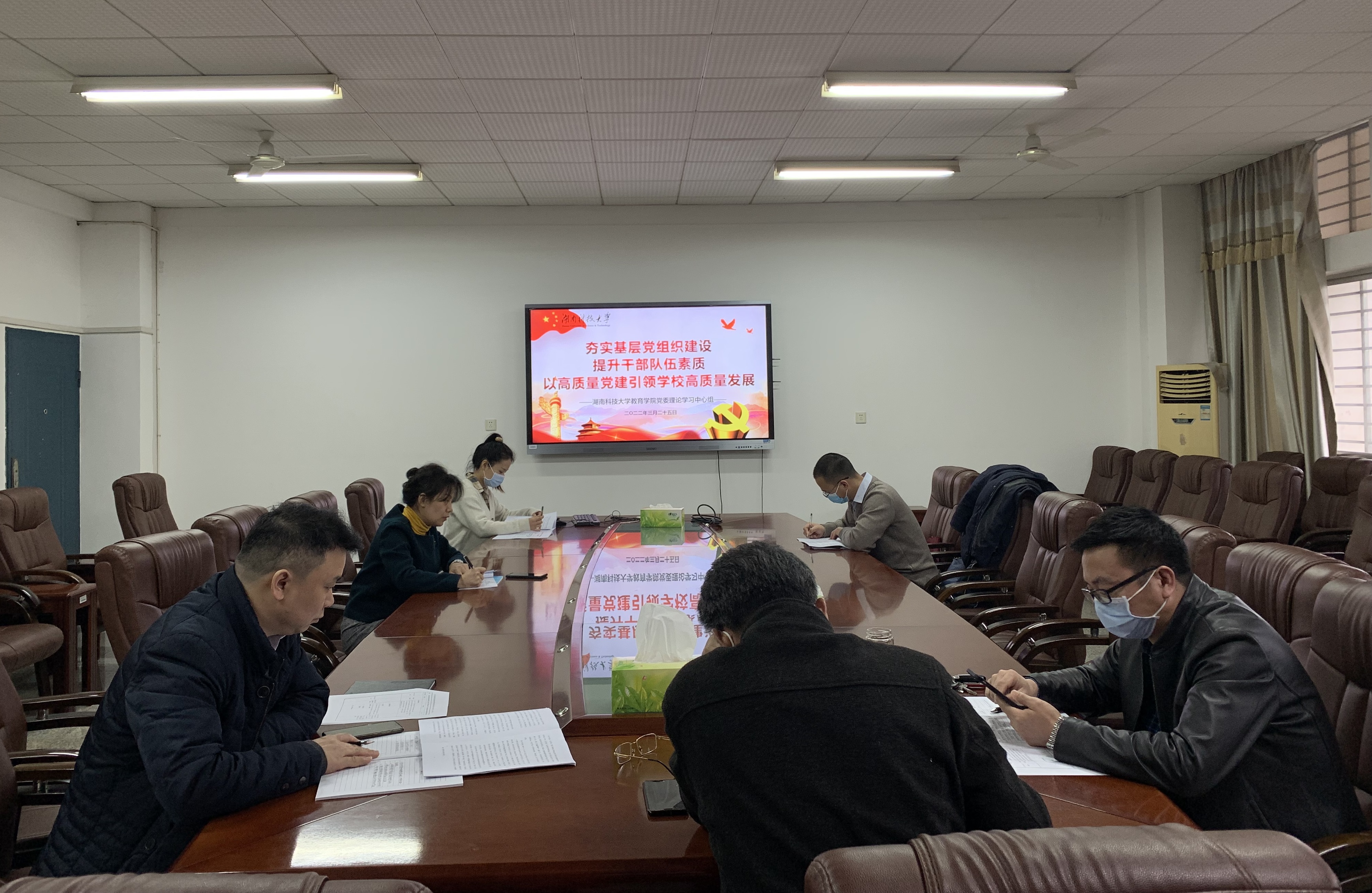 397b7b61b72f4a8a81a3217ffb5e532b.jpg 397b7b61b72f4a8a81a3217ffb5e532b.jpg