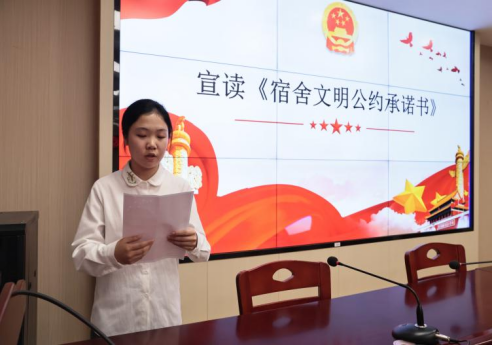 c98366b5f5b24657bd6295a12a8dc7d0.png image.png