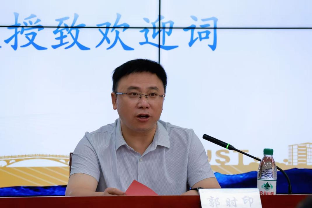 52e6a26448194d46a70cccbce5945b13.png 52e6a26448194d46a70cccbce5945b13.png